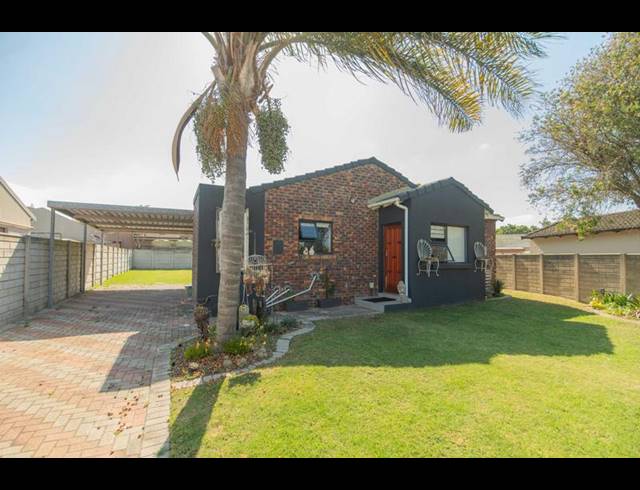 2 BEDROOM HOUSE FOR SALE IN SPRINGFIELD